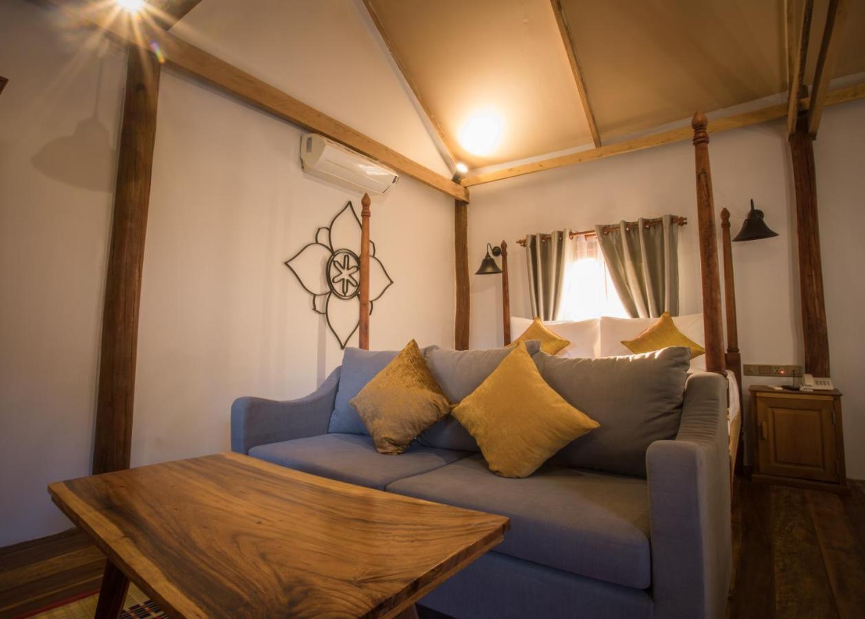 The Wood Family Retreat Hotel Phumi Trapeang Rung Exterior foto