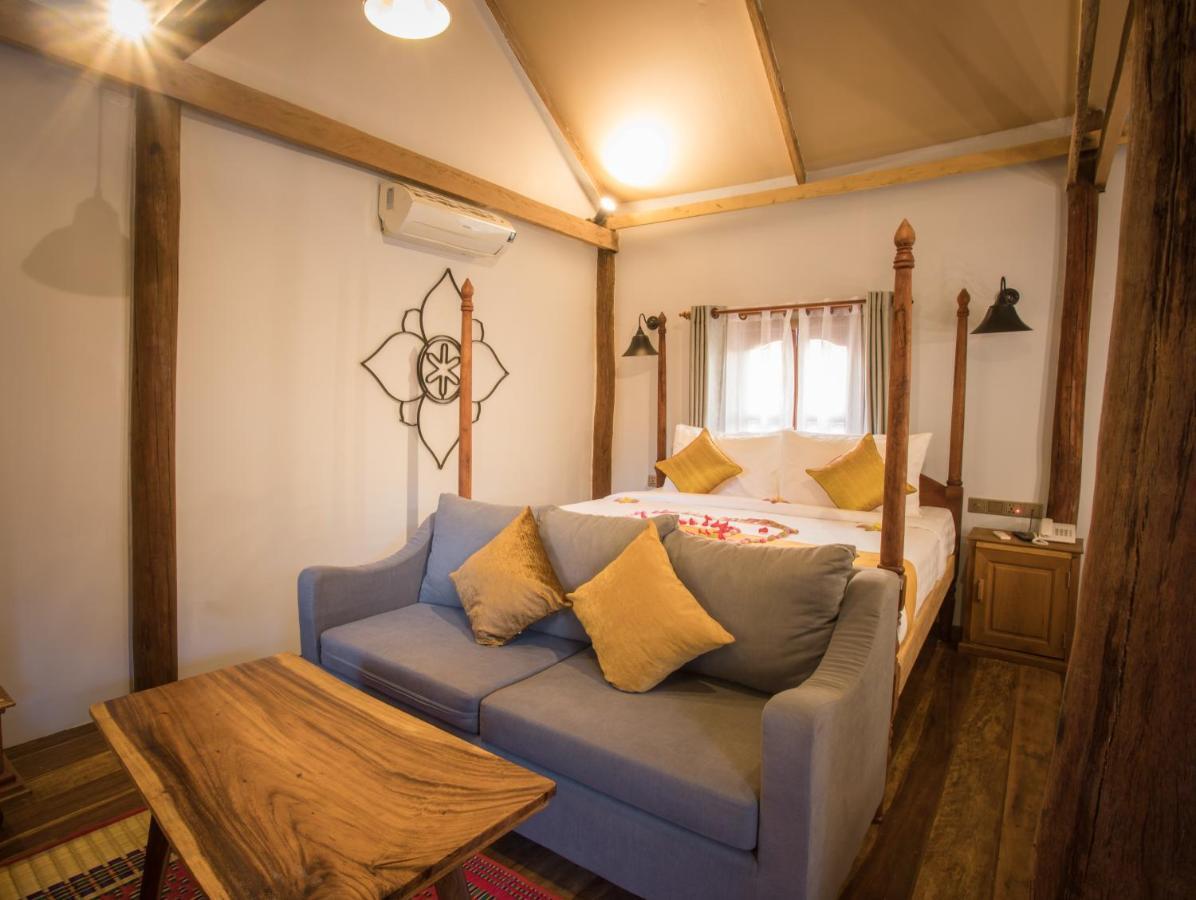 The Wood Family Retreat Hotel Phumi Trapeang Rung Exterior foto